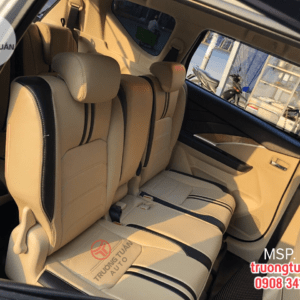 Bộ áo ghế ô tô màu kem viền chỉ đen tinh tế 031