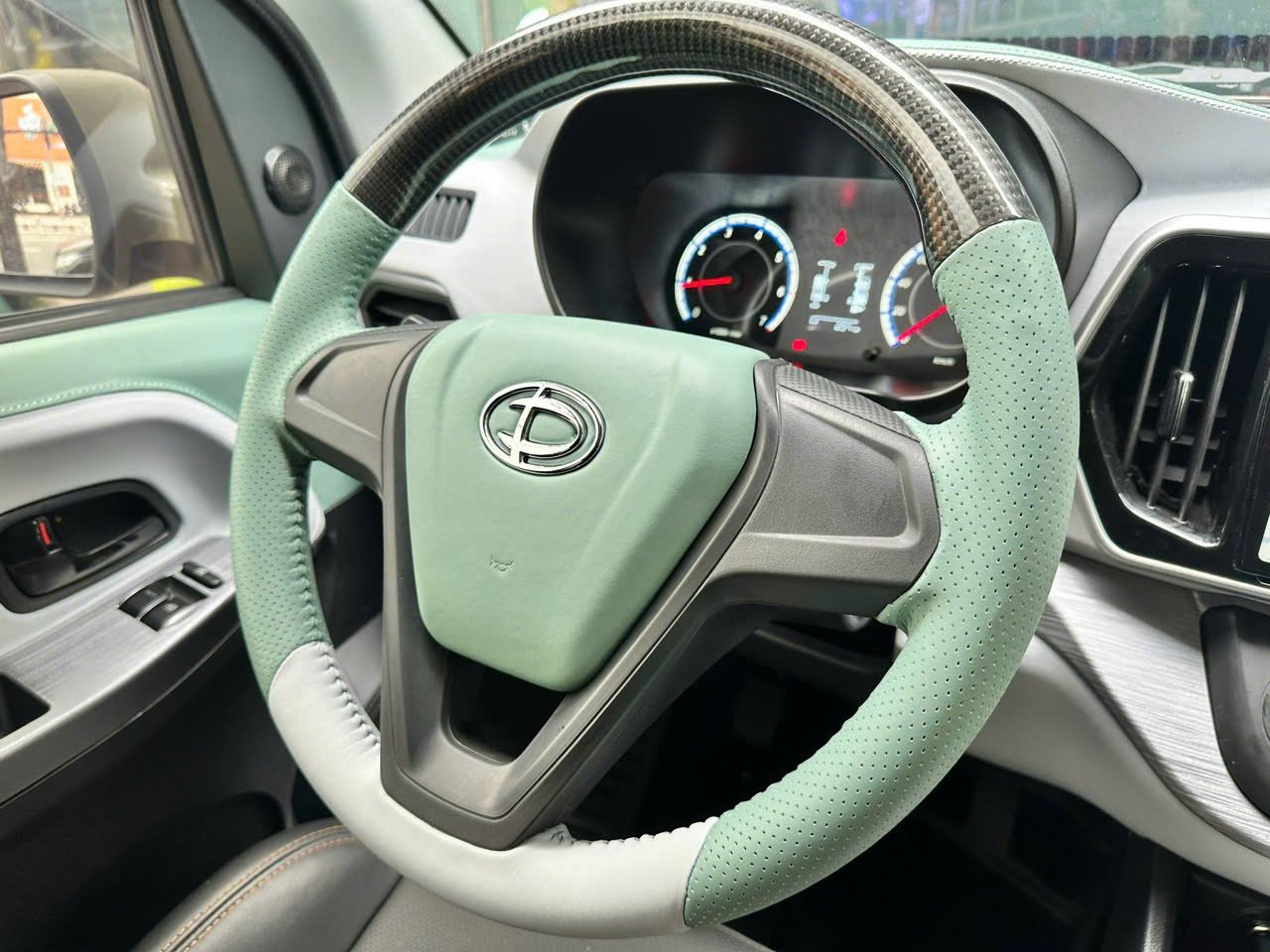 Vô lăng xe Honda Civic bọc da thể thao