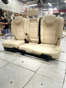 Mẫu ghế da ô tô màu kem sang trọng cho chủ xe - Trường Tuấn Auto trực tiếp thi công bọc ghế